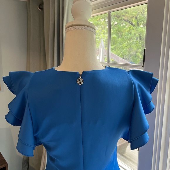 Tommy Hilfiger Size 8 Blue dress with pretty double ruffle sleeves. - Picture 2 of 4